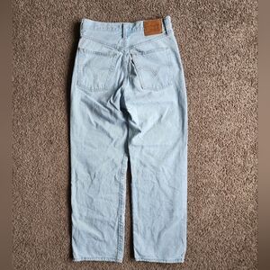 Levi's Ribcage Straight Ankle Size 27 Button Fly Distressed Light Wash